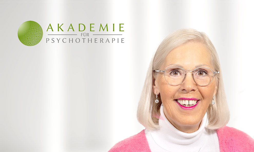 Kooperationspartnerin der Akademie für Psychotherapie steht für Erfahrung, Kompetenz und fundierte psychotherapeutische Ausbildung