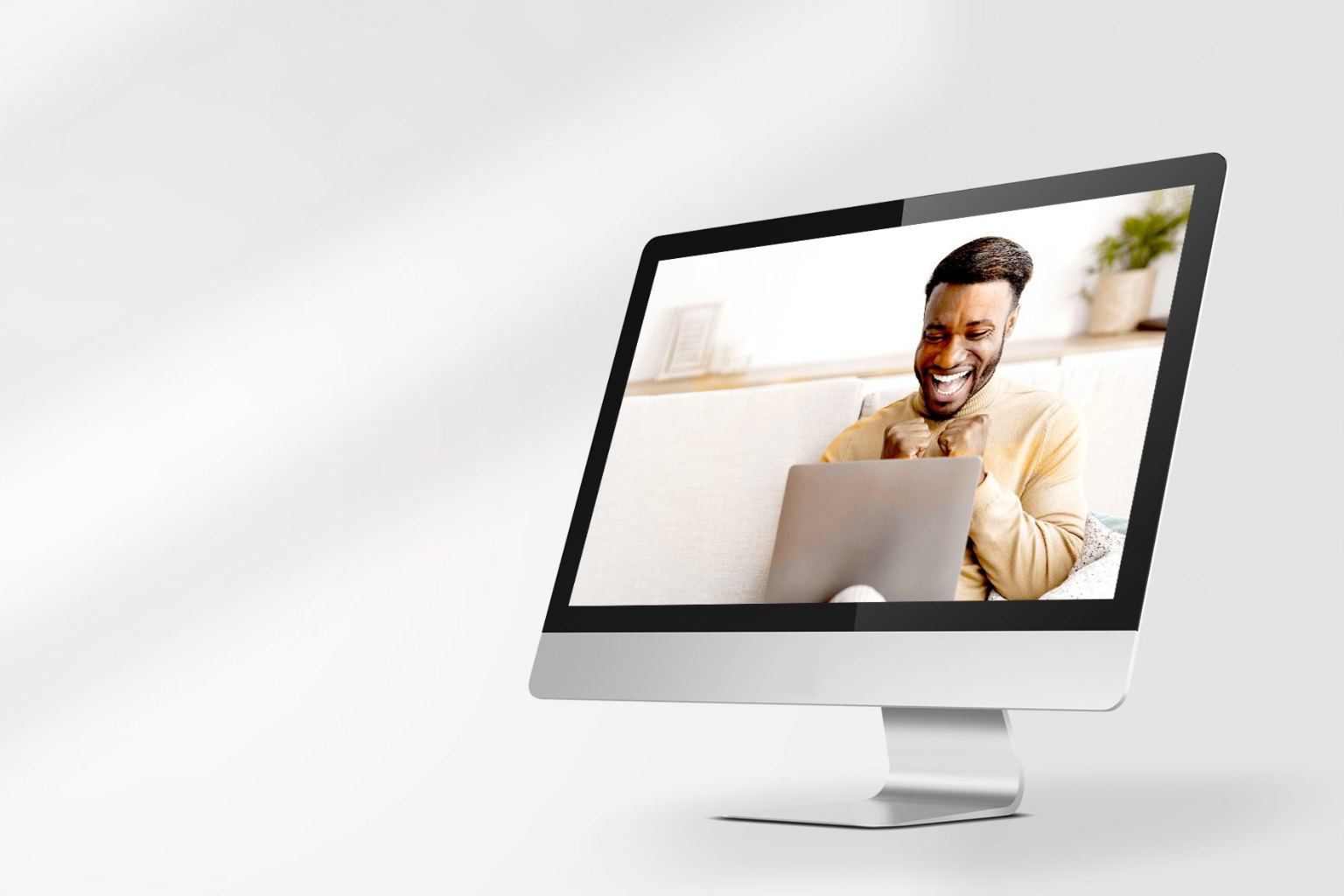 Bildschirm mit Videocall – Website für Heilpraktiker: Kosten und Wege im Überblick